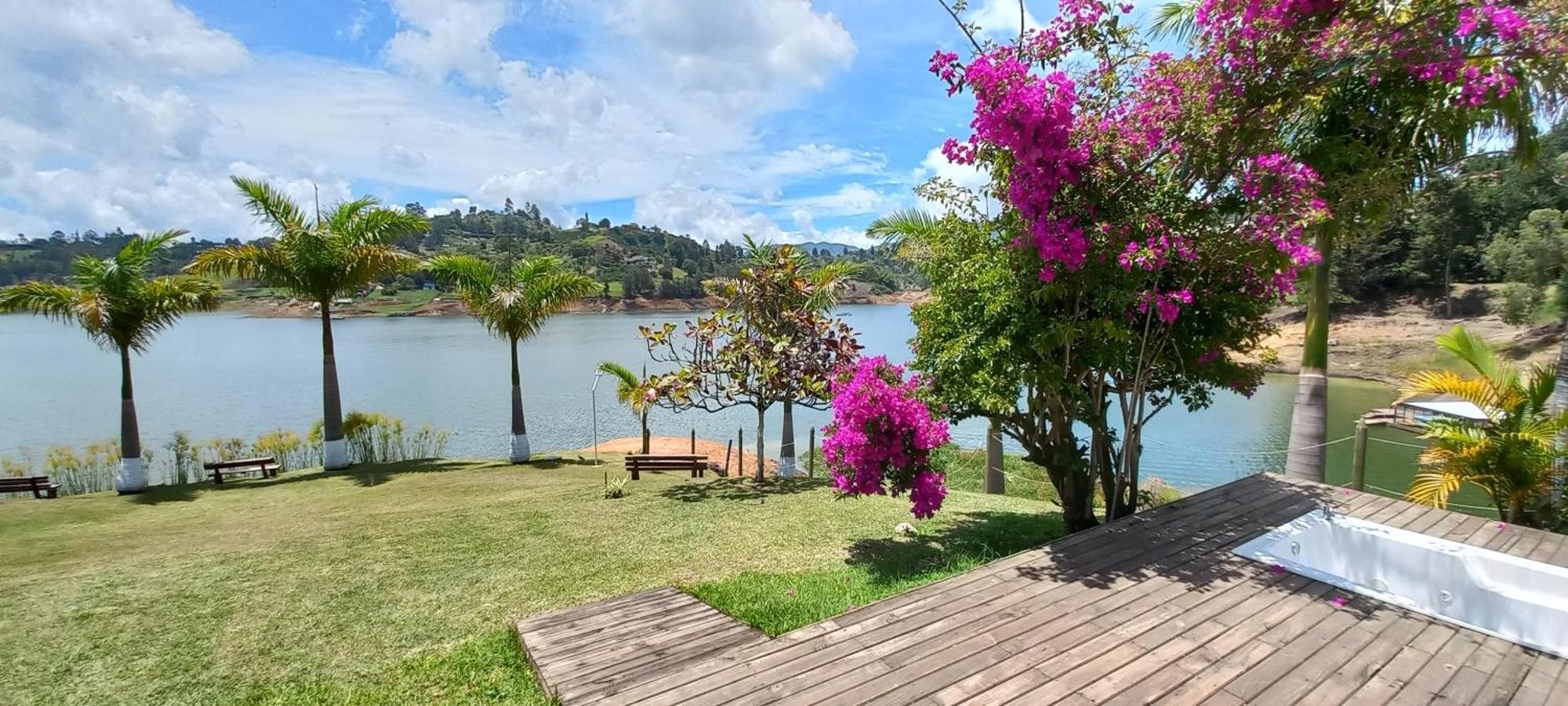 Jordan Hotel Boutique Guatape Exterior photo